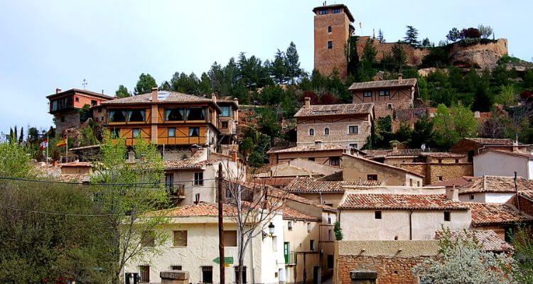 Castillo y pueblo de Somaén