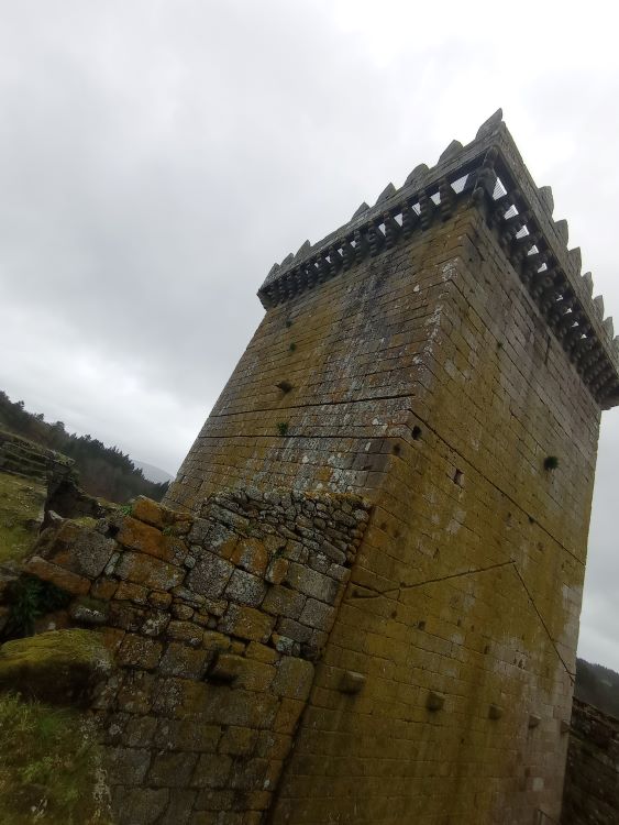 Torre del homenaje de Pambre